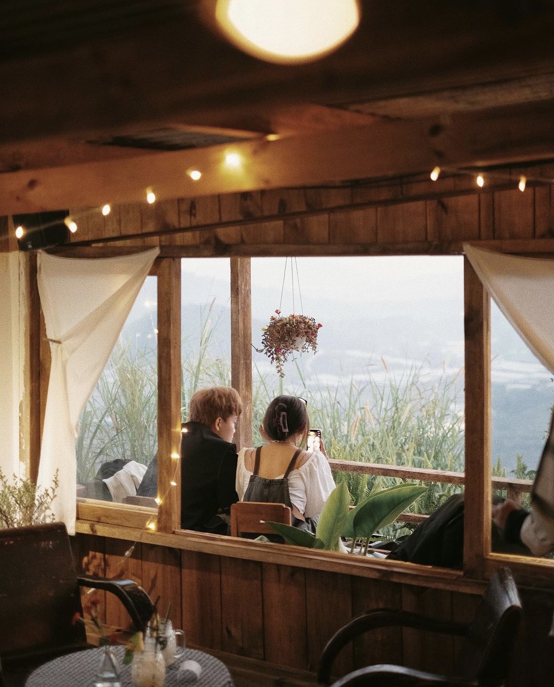 Nam-Ho-Cafe-Hoang-Hon-Chieu-6